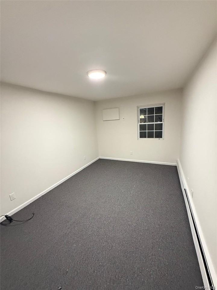 14720 226th St Unit 1 #1 - Photo 2 of 7