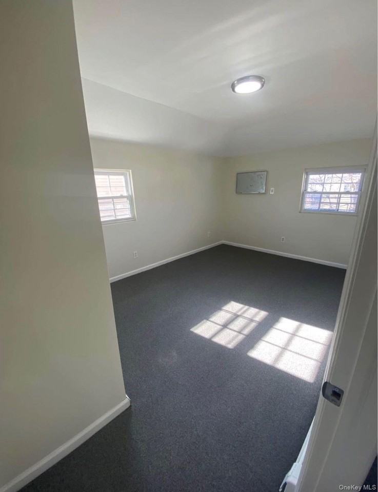 14720 226th St Unit 2 #2 - Photo 6 of 7