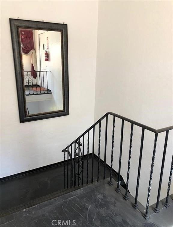 22 N Bushnell Ave - Photo 3 of 13