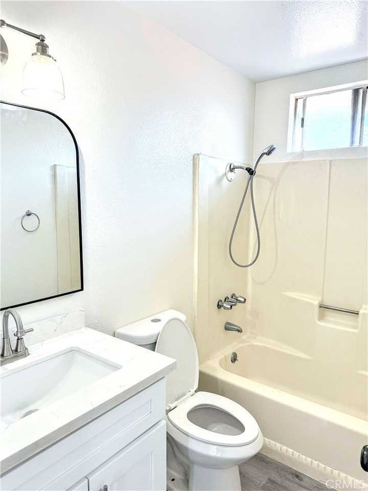 7357 Valaria Dr - Photo 7 of 9