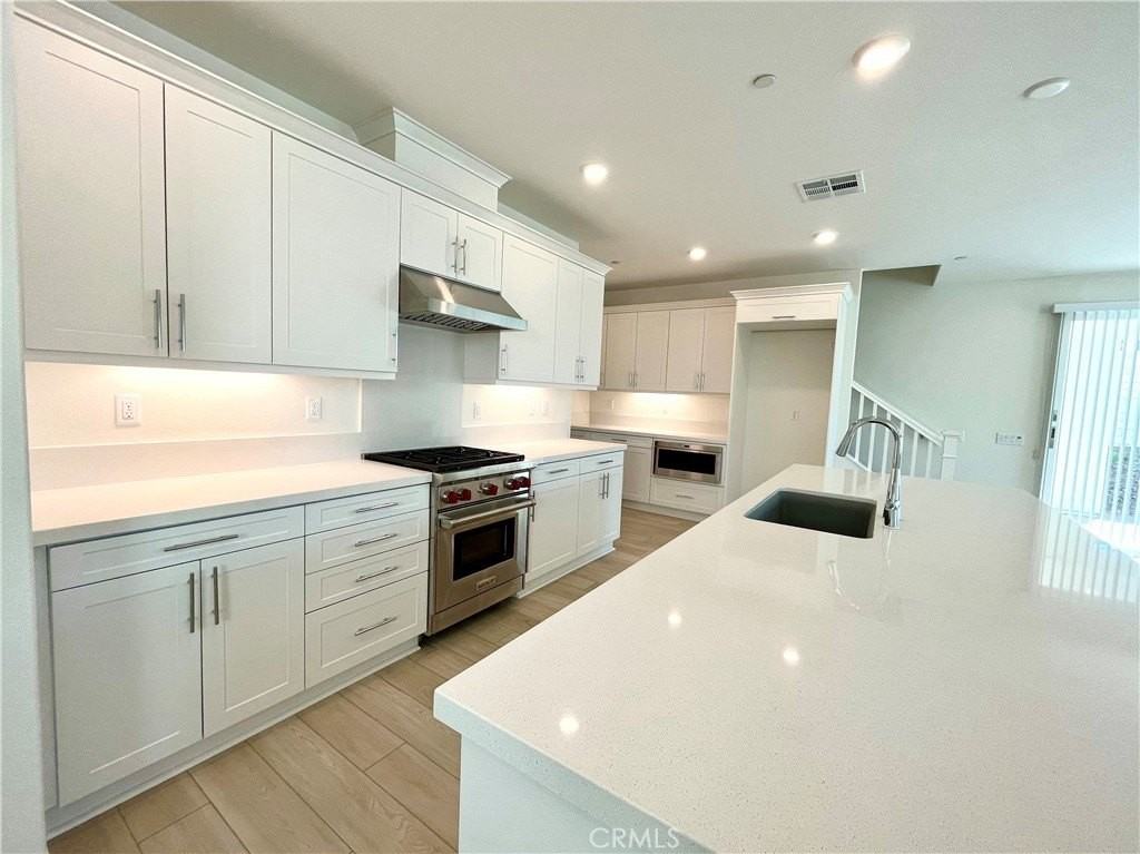 27711 Sequel Ct - Photo 6 of 25