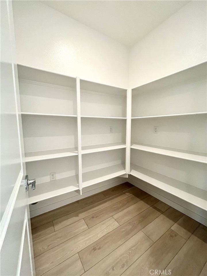 27711 Sequel Ct - Photo 7 of 25