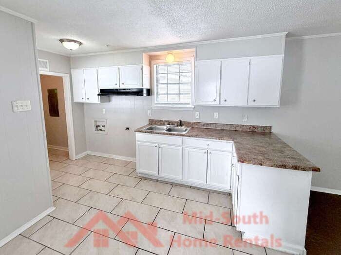 3809 Marston Rd - Photo 7 of 24