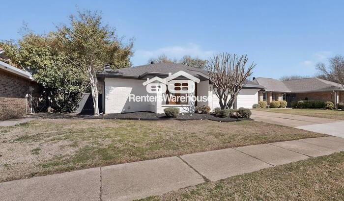 403 Kalmia Dr - Photo 4 of 45