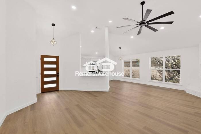 403 Kalmia Dr - Photo 7 of 45