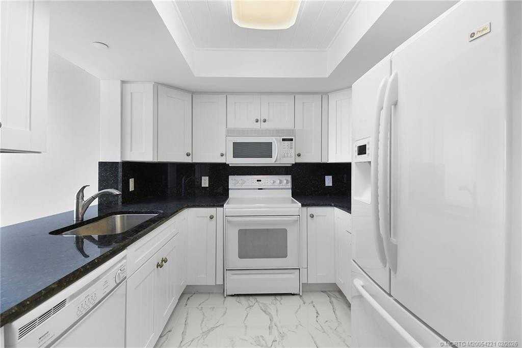 8750 S Ocean Dr #1635 - Photo 5 of 50
