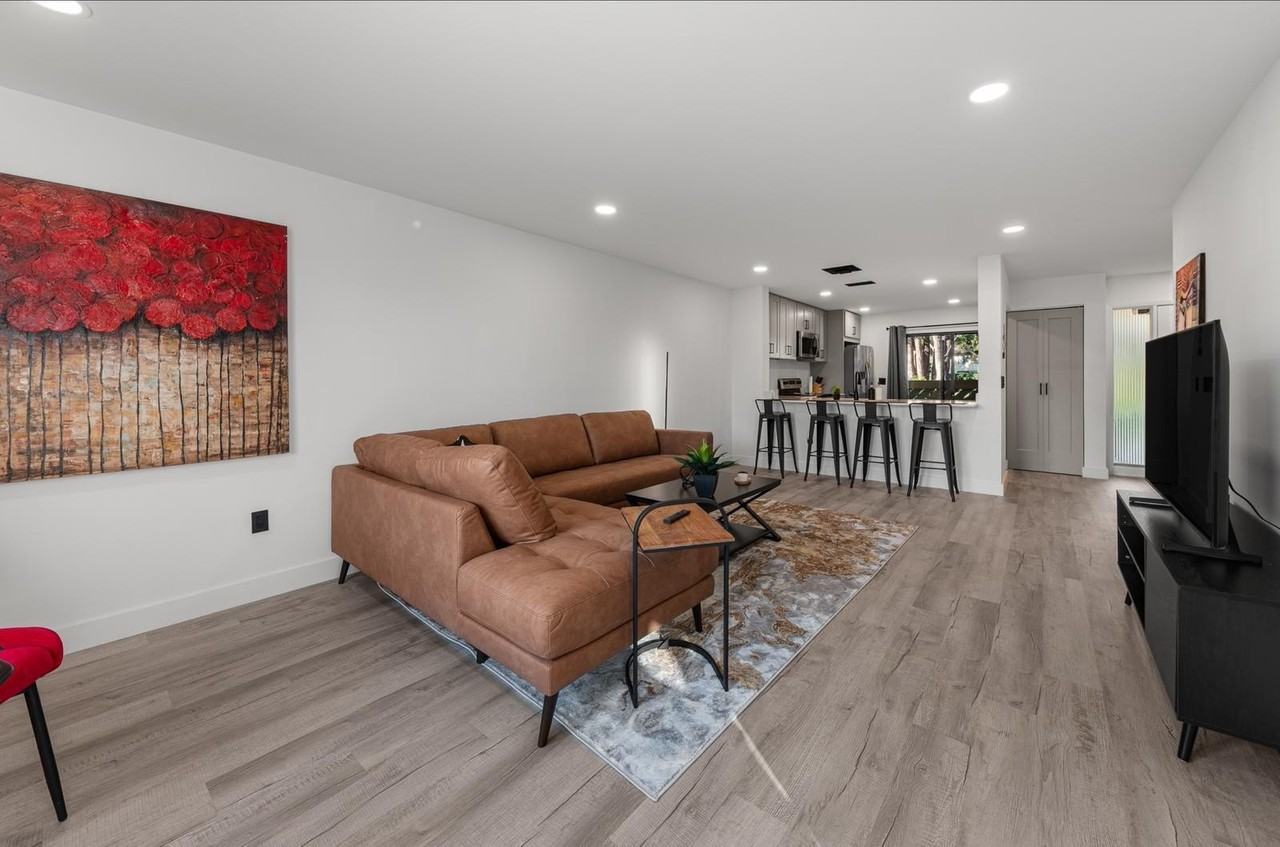 12950 Dartford Trl #14 - Photo 3 of 17