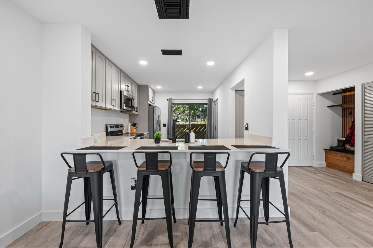 12950 Dartford Trl #14 - Photo 7 of 17