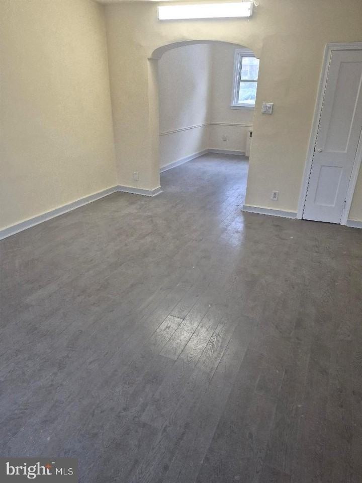 5345 W Columbia Ave - Photo 5 of 20