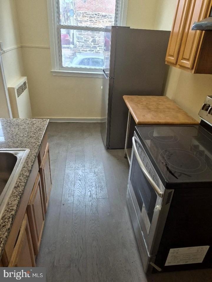 5345 W Columbia Ave - Photo 7 of 20