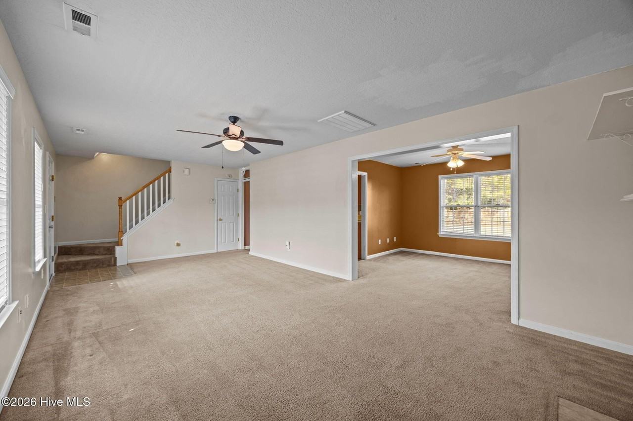 102 White Stone Ct - Photo 5 of 21