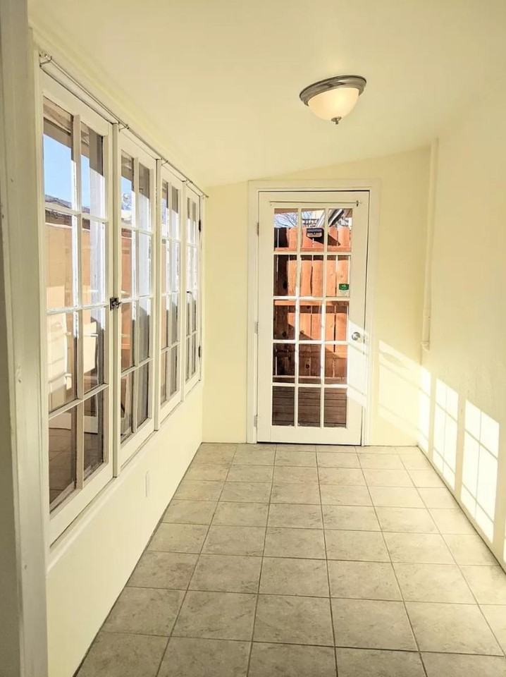 Fiesta - Photo 7 of 30