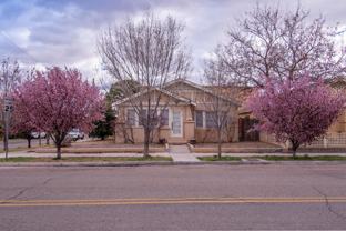 902 Marquette Ave Nw - Photo 1 of 1