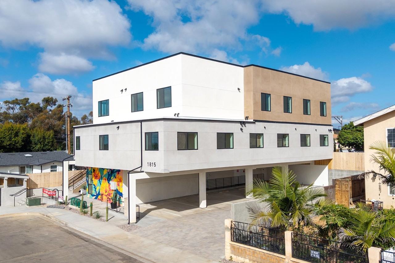 LIV @ Siesta - Photo 2 of 50