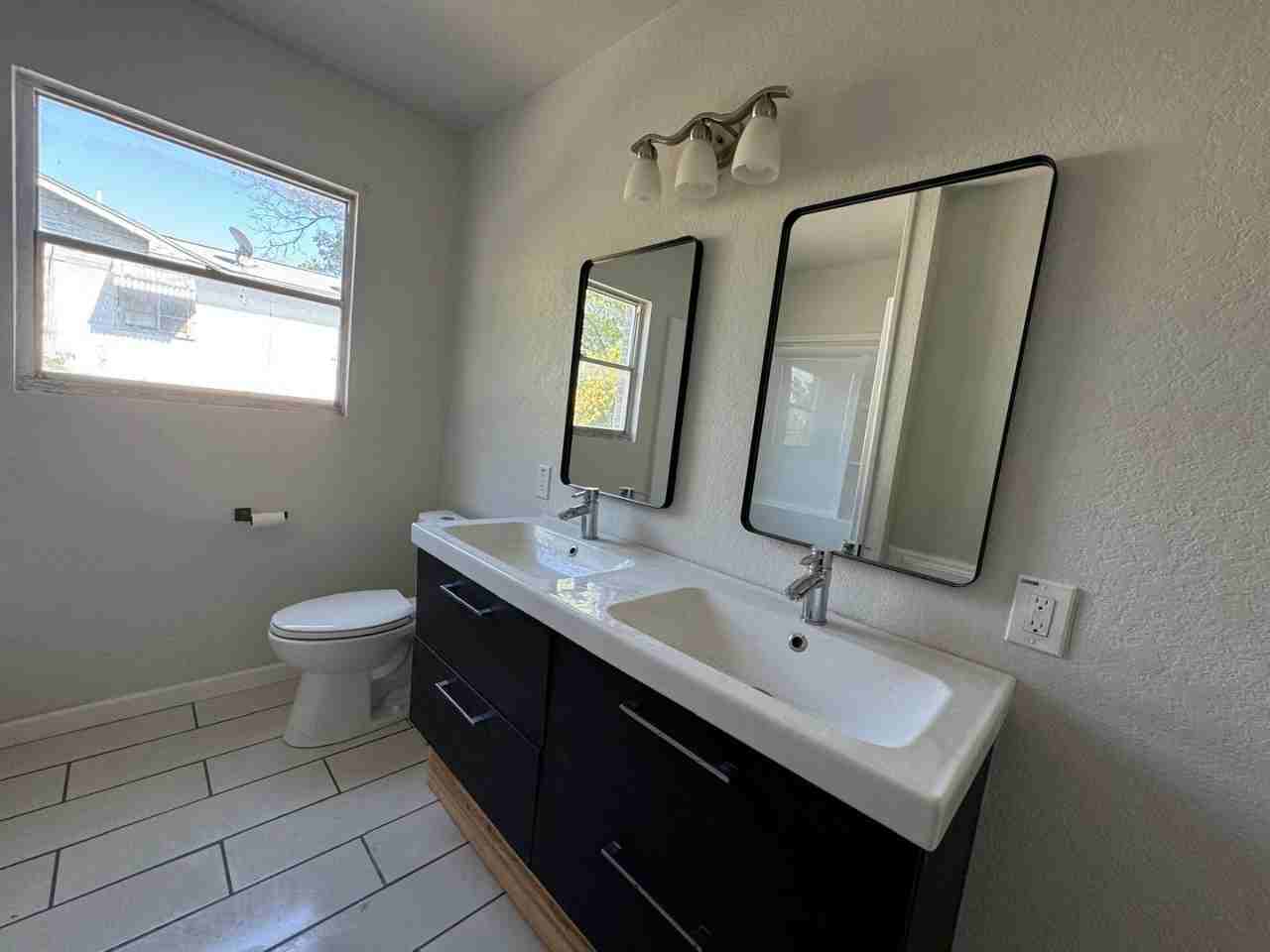 152 Shadwell Dr - Photo 6 of 10