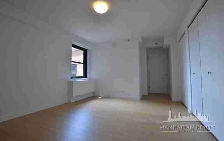 E 39th St #13G - Photo 7 of 12