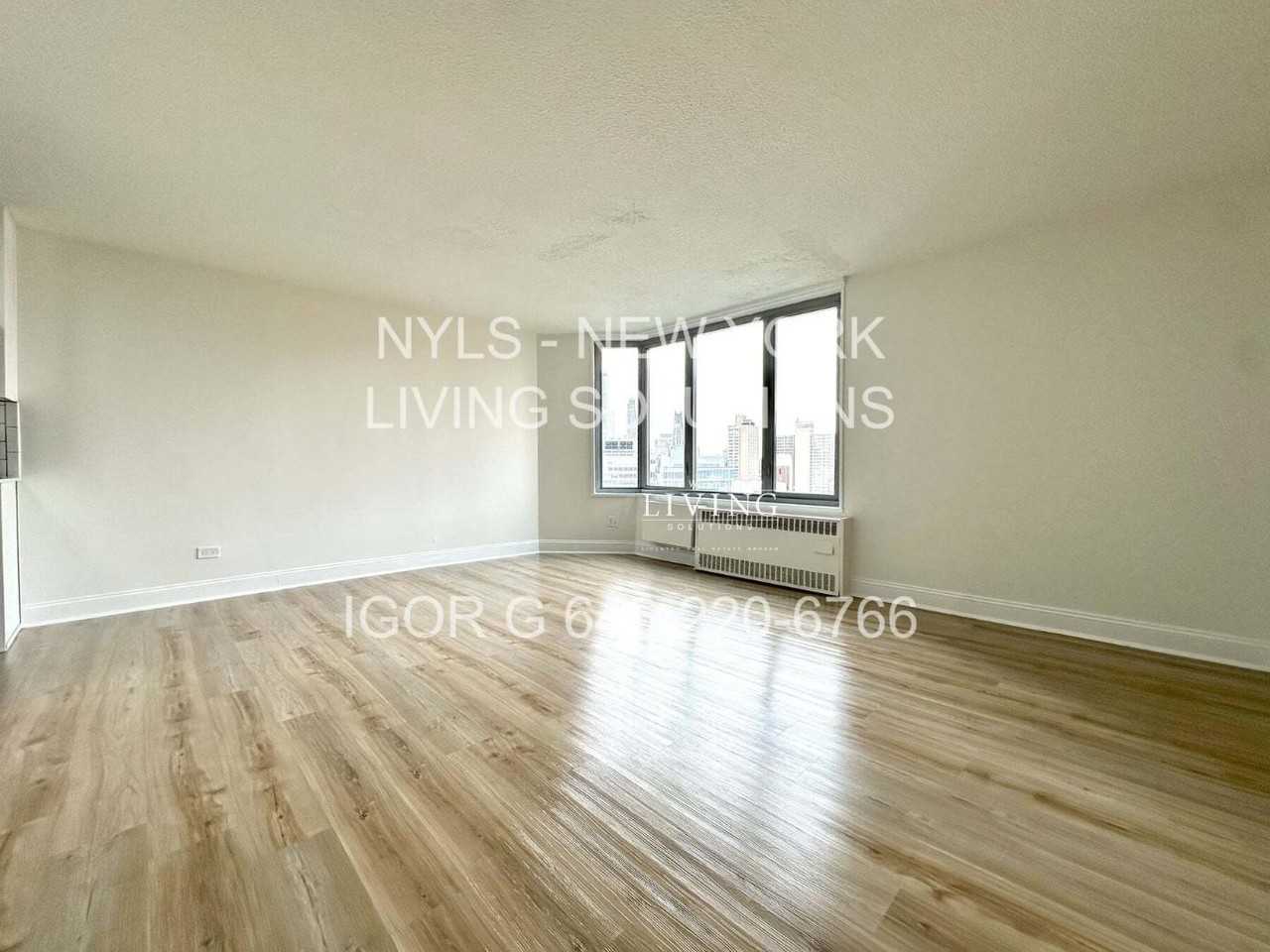 La Salle St #E4 - Photo 6 of 6