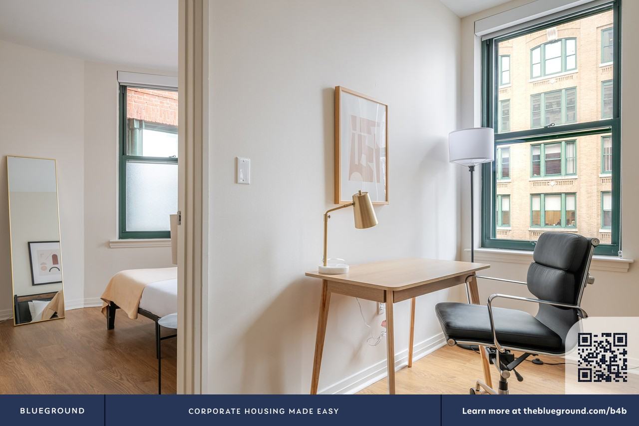 1 India Street - Photo 5 of 36