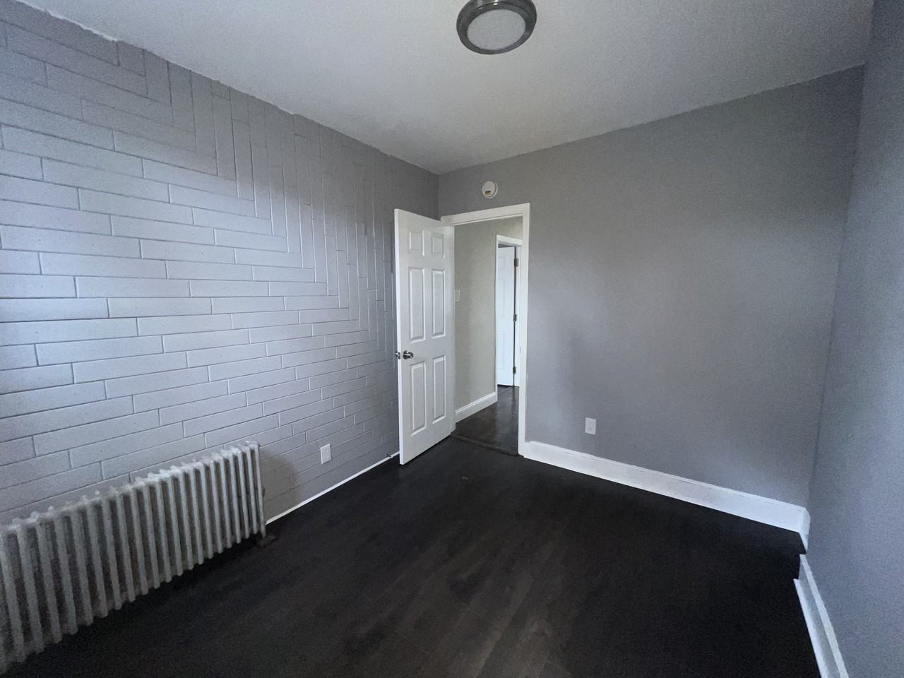 218 South 11th Street - Photo 6 of 11