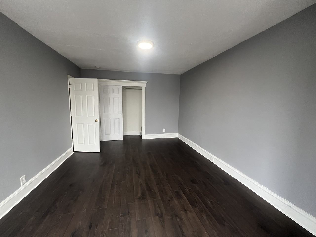 218 South 11th Street - Photo 7 of 11