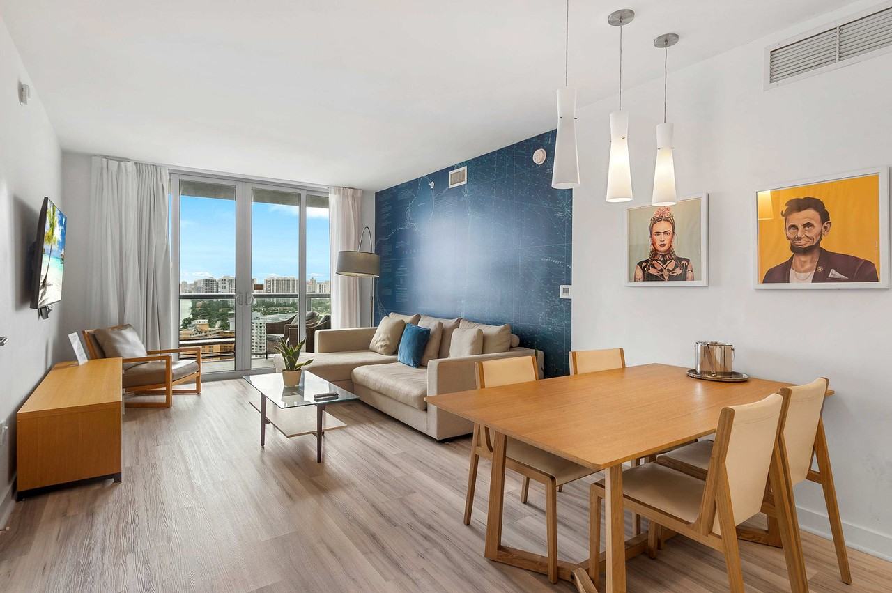 2602 E Hallandale Beach Blvd #1227510P - Photo 3 of 43