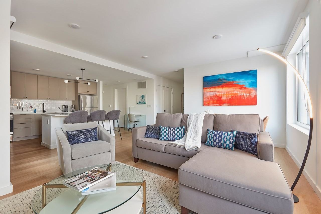 1b Marshall Drive - Photo 3 of 16