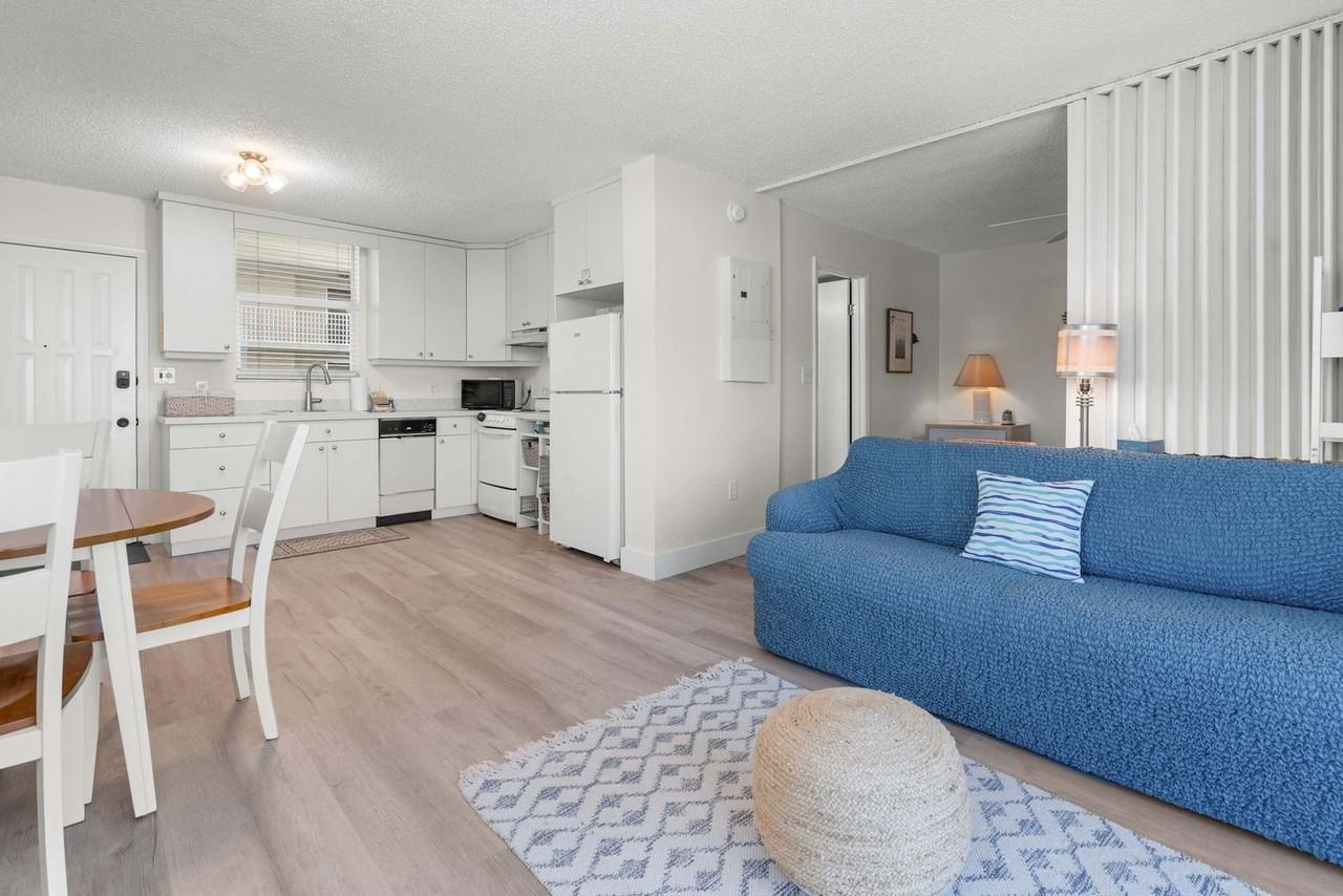 5800 Bonita Beach Road Southwest - Photo 3 of 21