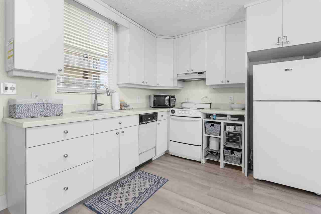 5800 Bonita Beach Road Southwest - Photo 5 of 21