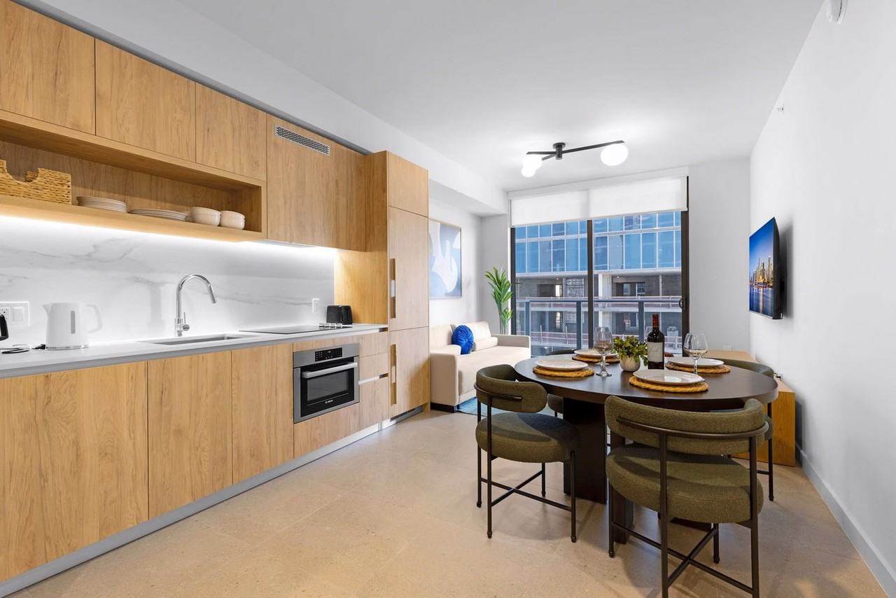 601 North Miami Avenue - Photo 4 of 60