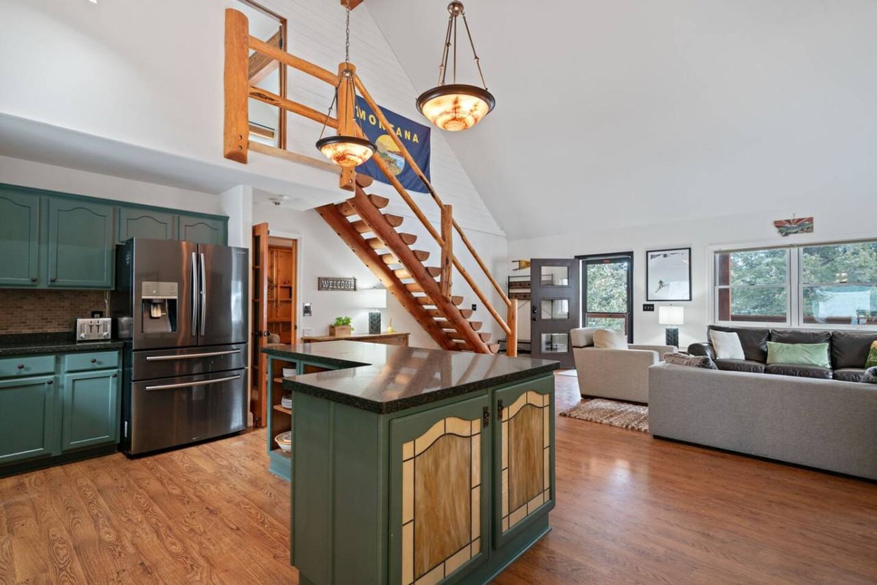 420 Colt Rd #1459460P - Photo 7 of 50