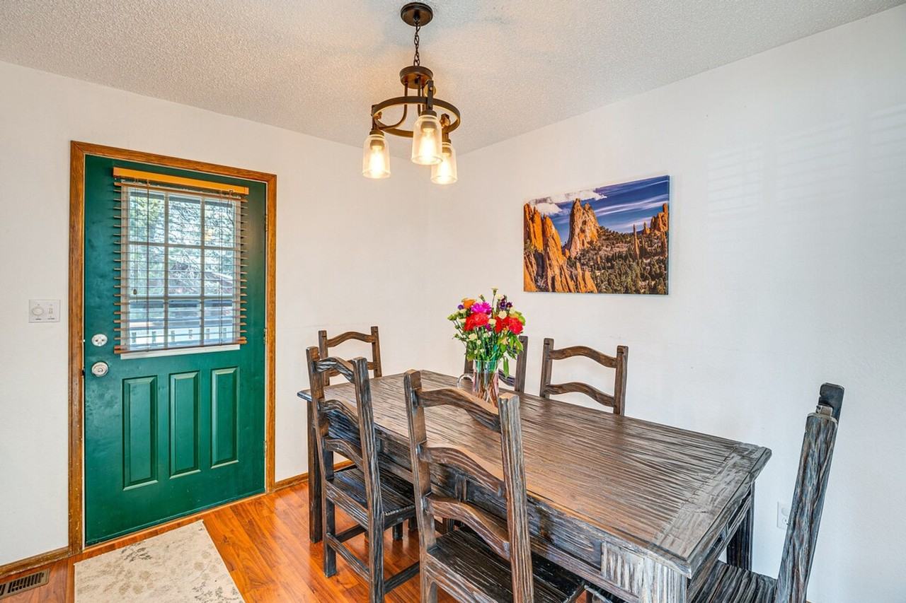 320 E Gunnison Ave #1385814P - Photo 7 of 32