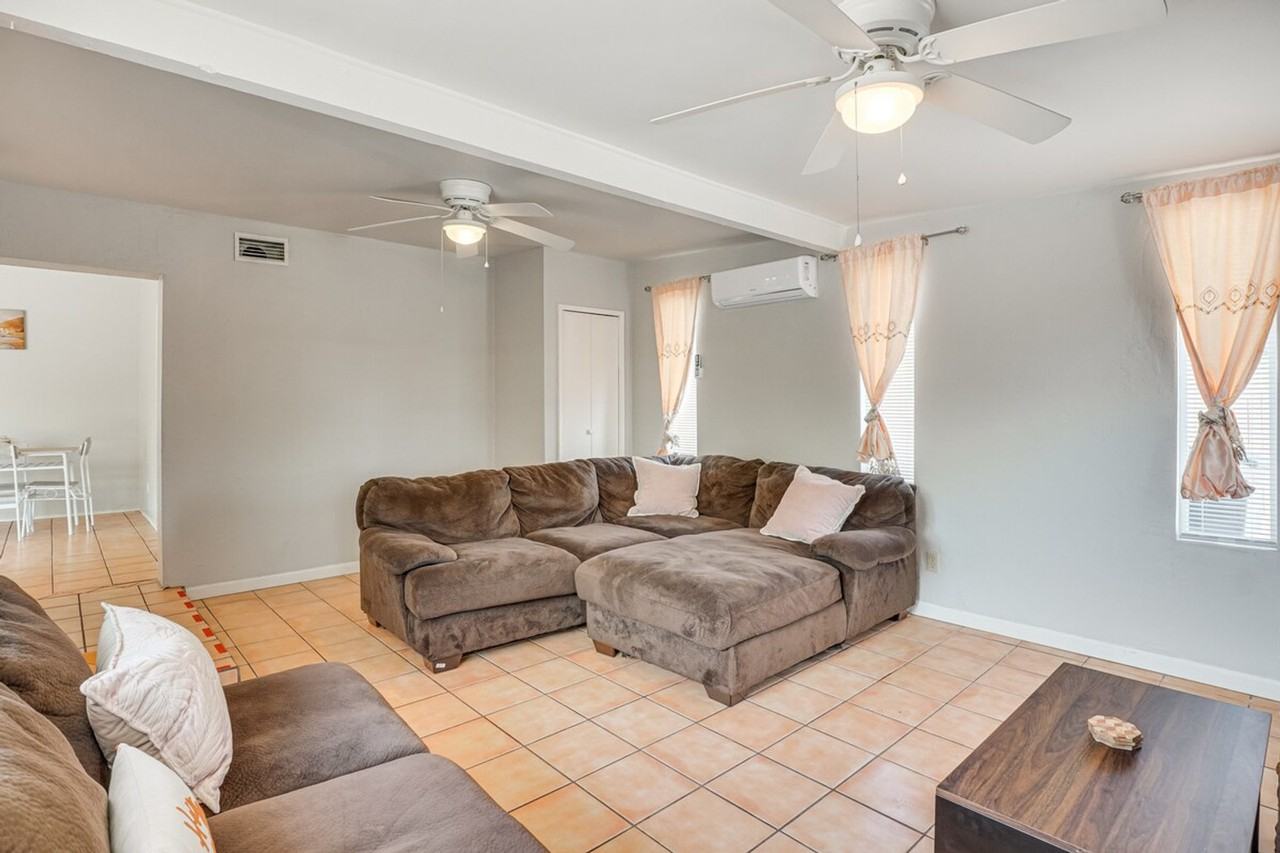 858 E Alturas St #1385820P - Photo 3 of 26