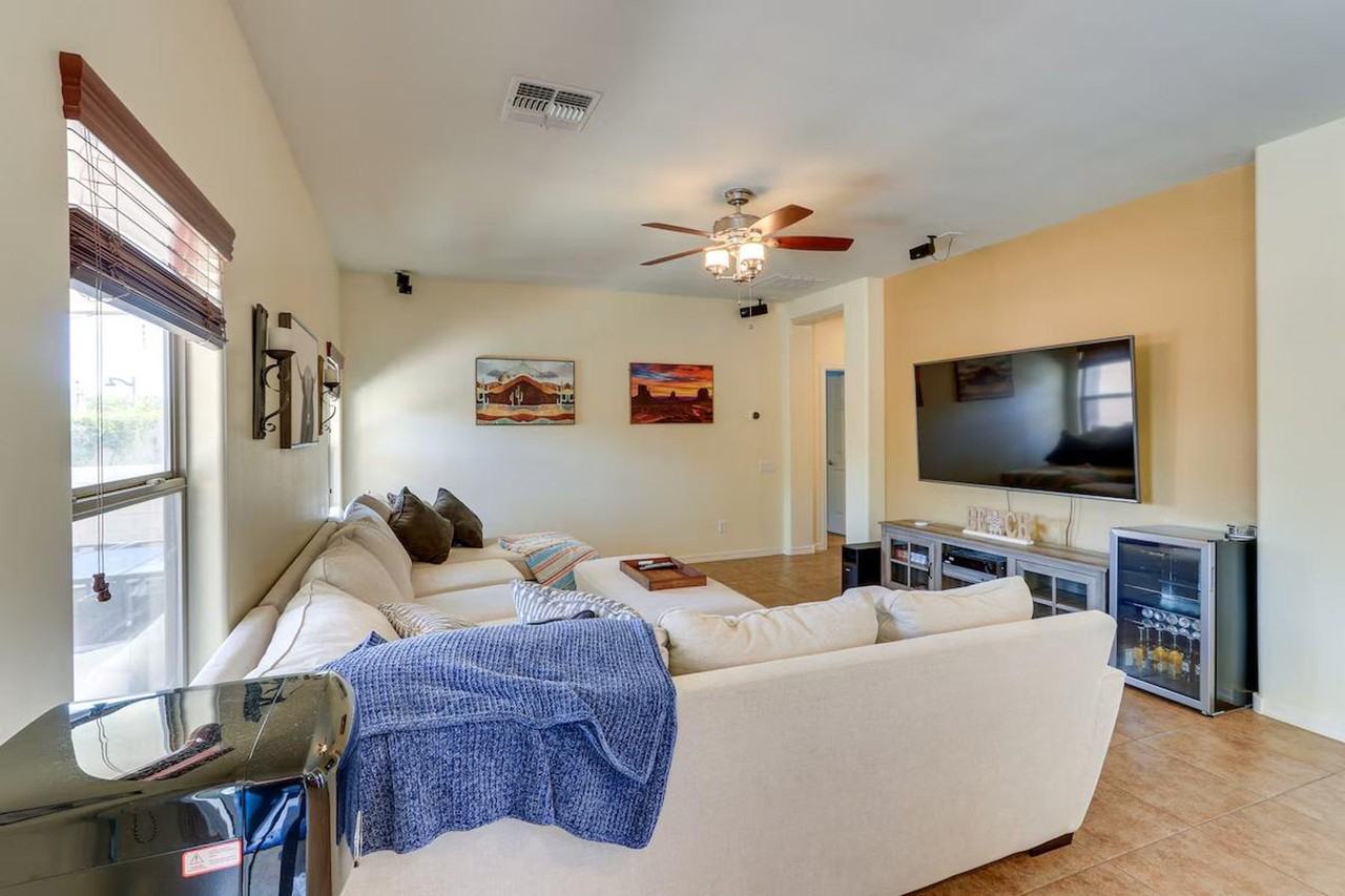 19053 N Wilson St #1386069P - Photo 4 of 36