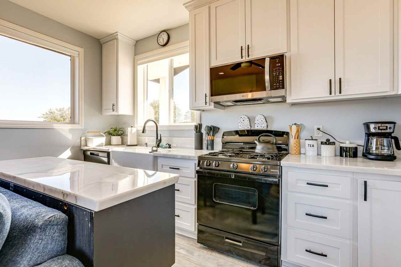 6600 Thousand Oaks Dr #1304926P - Photo 7 of 24