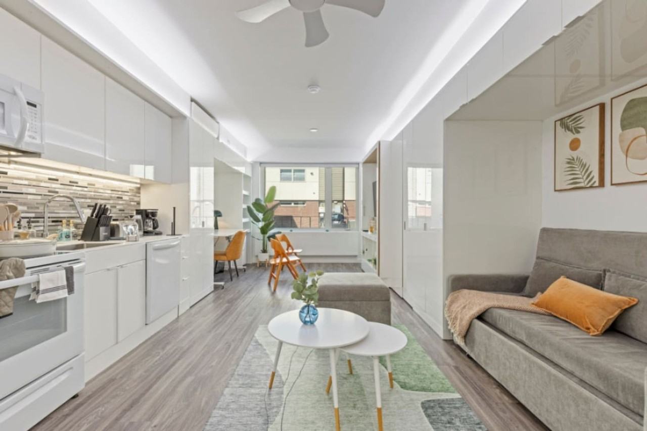 12607 Larchmere Blvd #1466500P - Photo 5 of 46