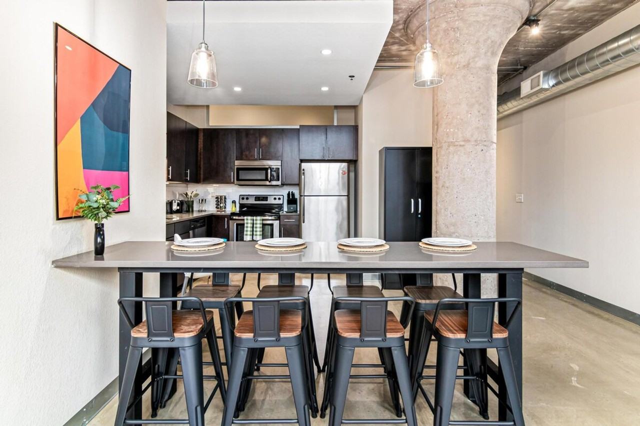 606 Washington Ave N #1468093P - Photo 4 of 50