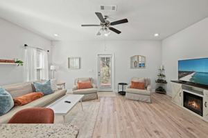 featured image of 12 Sandy Cove Way