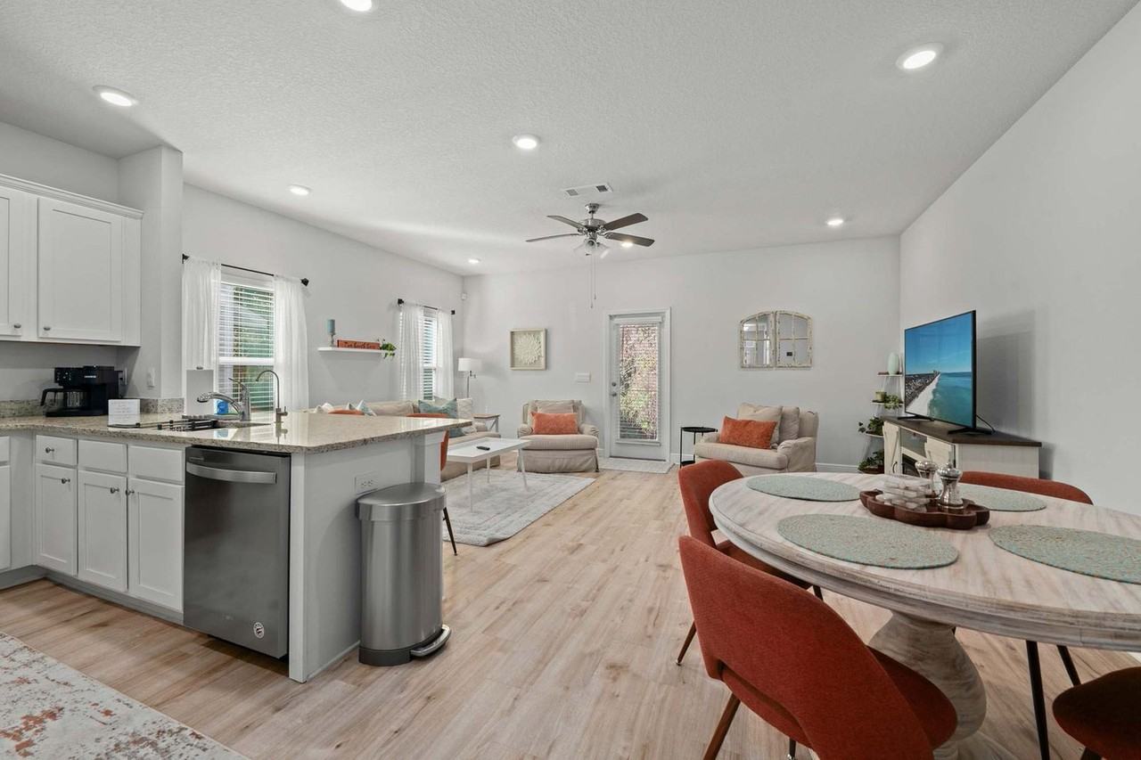 12 Sandy Cove Way #1468396P - Photo 5 of 46