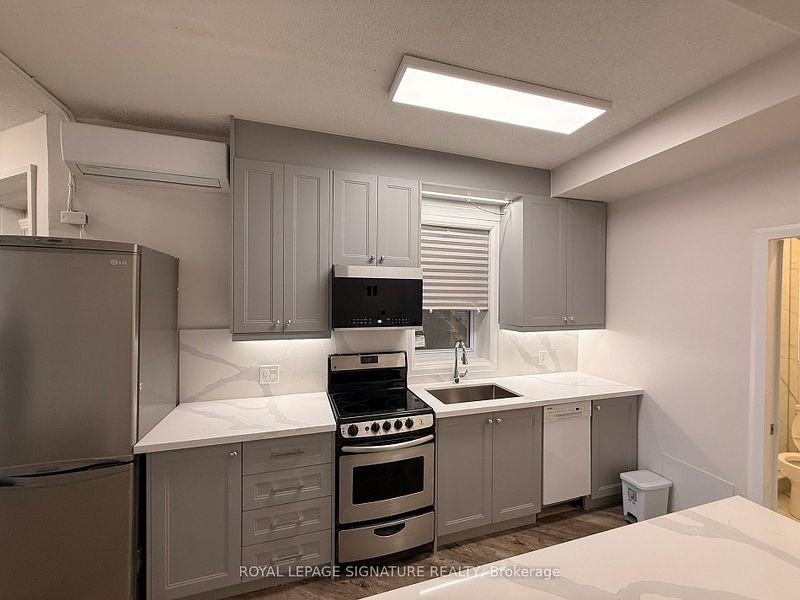343 Danforth Avenue #1 - Photo 3 of 18