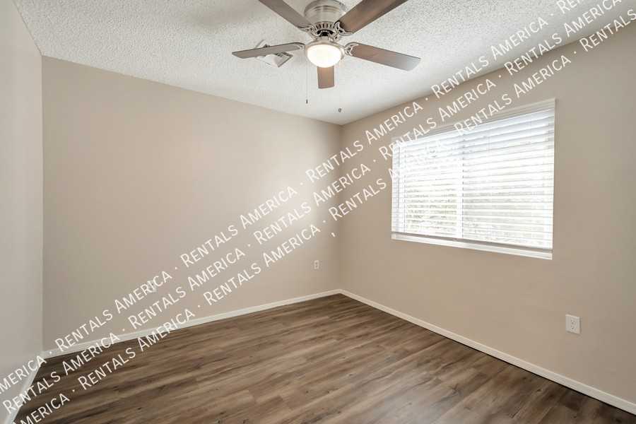 3435 W Frankfurt Dr - Photo 4 of 21