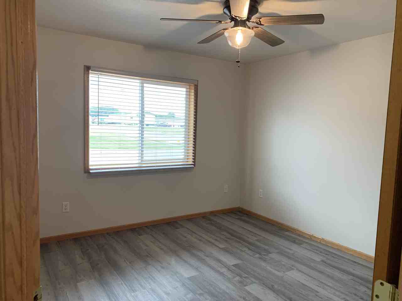 1106 Cornell St #103 - Photo 5 of 29