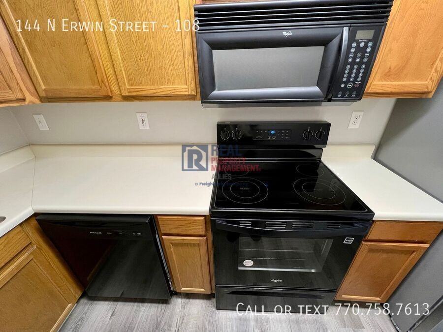 144 N Erwin St #108 - Photo 5 of 9