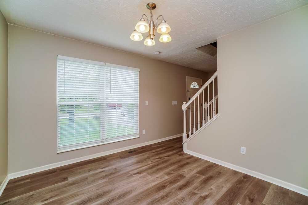 3530 Cove Lake Ln - Photo 7 of 18