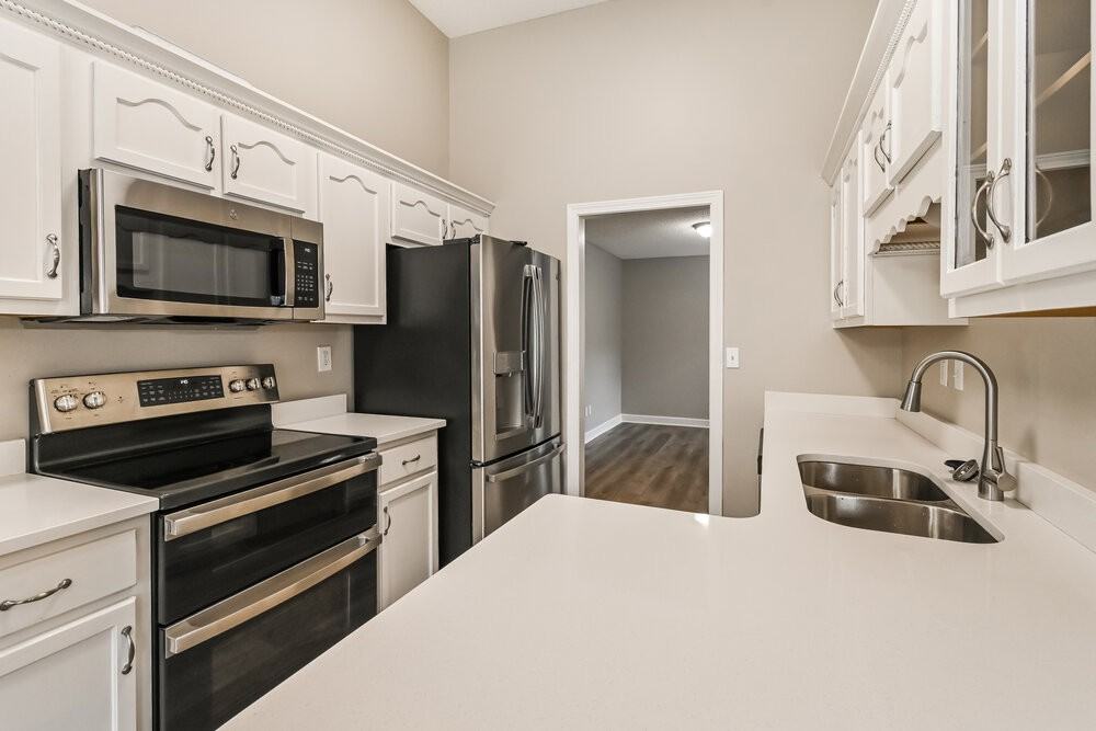 838 Clearview Cv - Photo 7 of 16