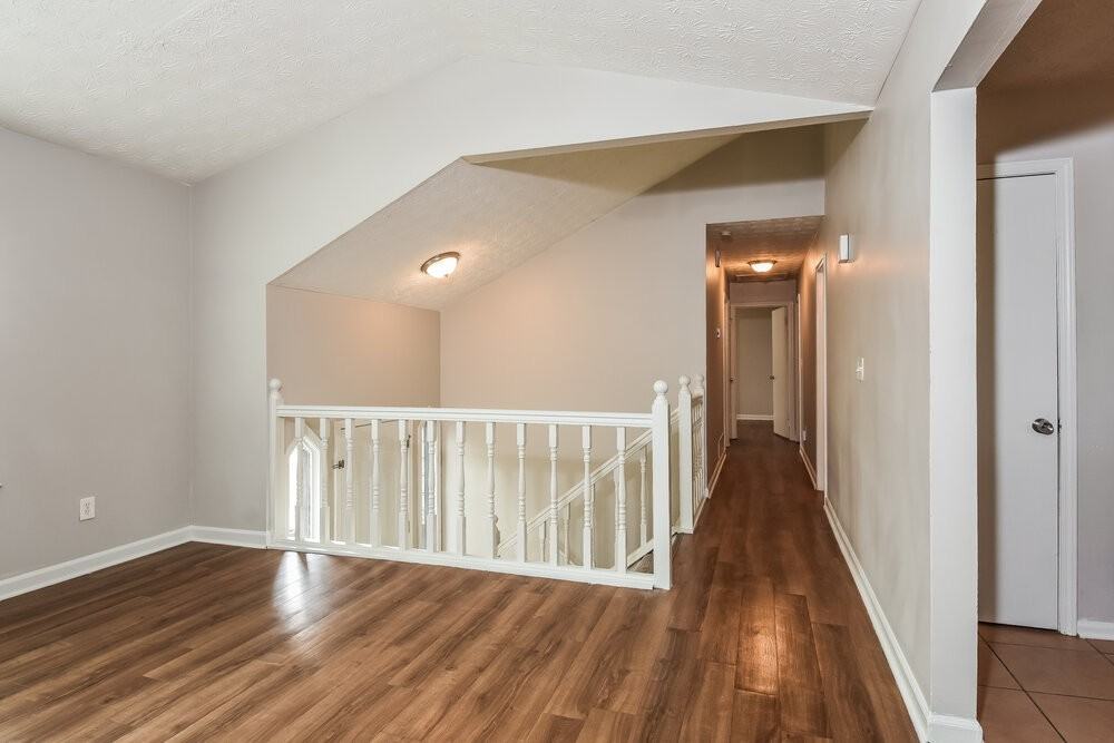 2676 Lantern Trl - Photo 6 of 17