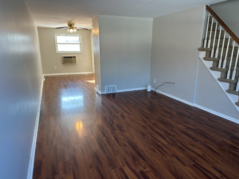 1961 Carter Rd - Photo 3 of 20