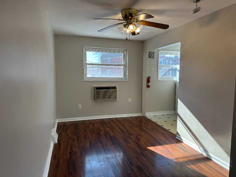 1961 Carter Rd - Photo 4 of 20