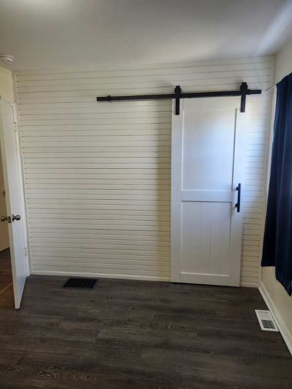 615 19th St - Photo 7 of 12