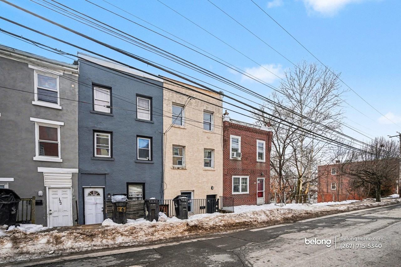 126 W Elm St - Photo 5 of 23