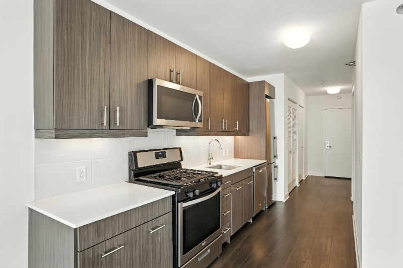 16 E Randolph St - Photo 6 of 13